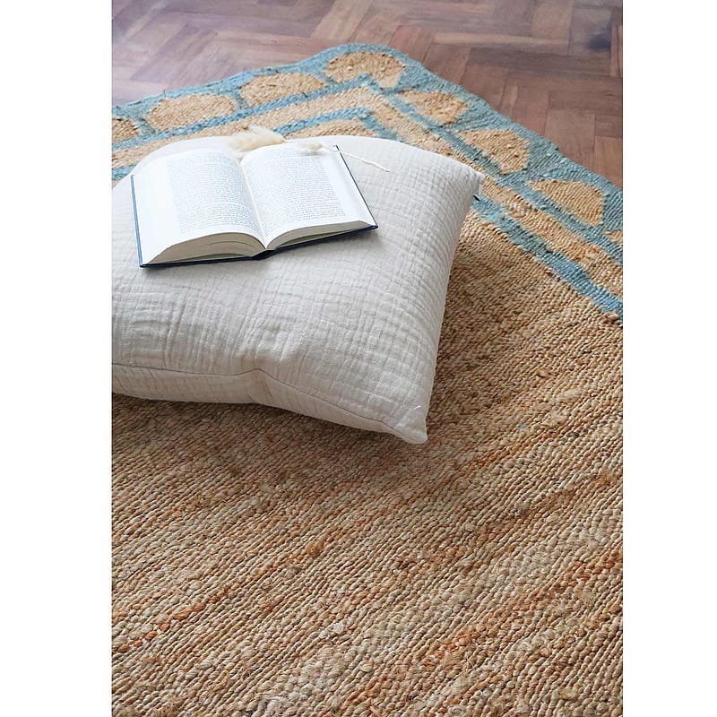 Ananya Blue Scallop Rug | Handloomed Rug with Blue Scallop Detail