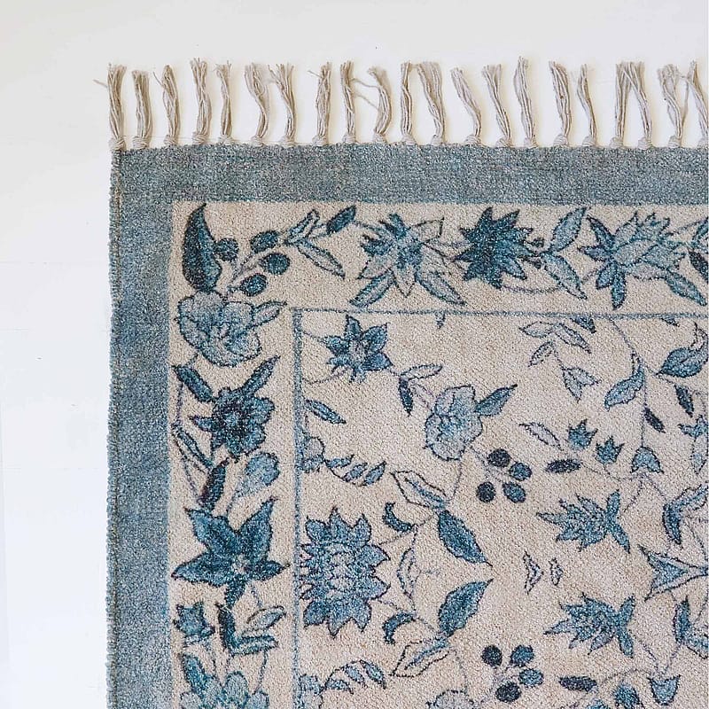 Delft Blue Floral Rug | Delft Style Rug with Blue Floral Pattern