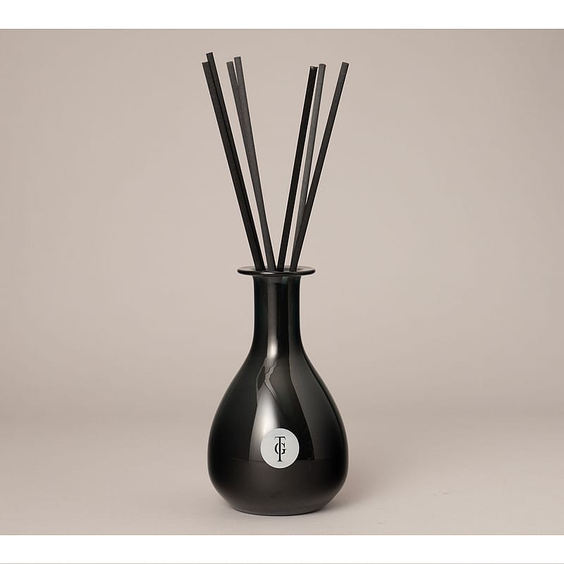 Fields Diffuser Gift Set by True Grace | Hand Blown Glass Reed Diffuser ...