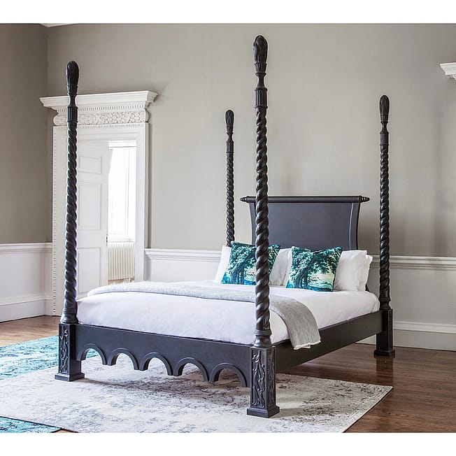 Sassy Boo Majestic Luxury Four Poster Black Bed