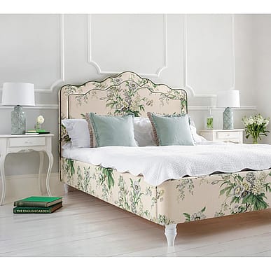 Tournier Garden Upholstered Bed