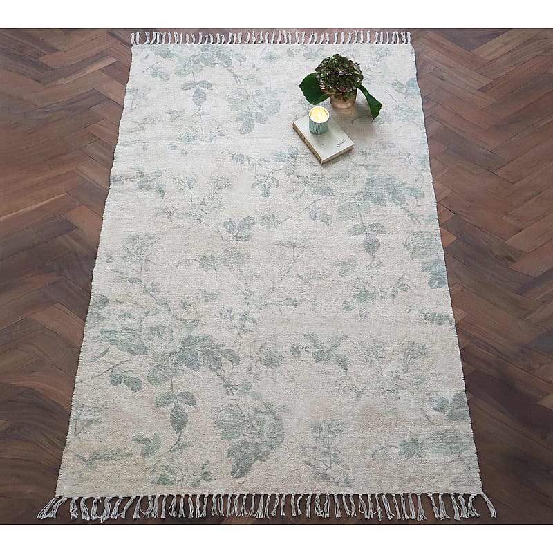 Tumbling Roses Rug | Floral Vintage Style Rug in a Green Floral Pattern