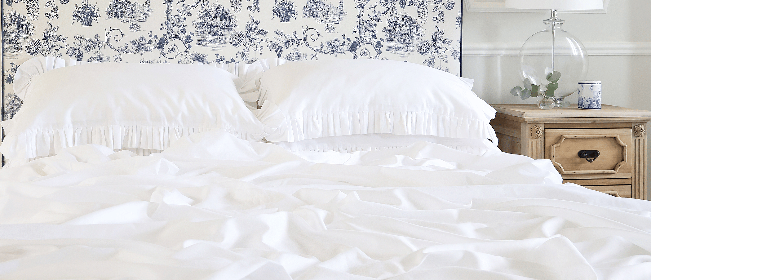 SHOP Luxury Bed Linen