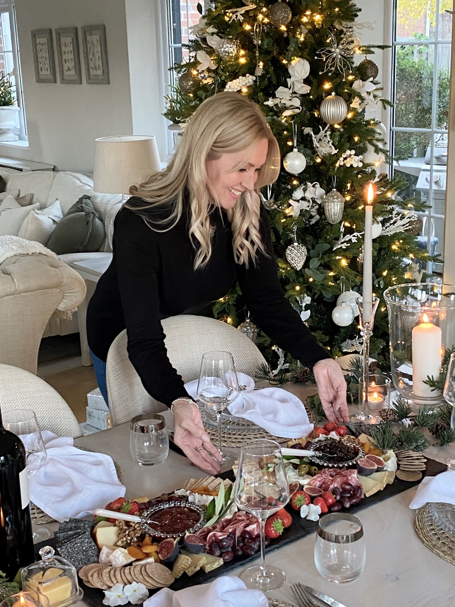 Amanda from @Holly_Lodge_Home setting a table