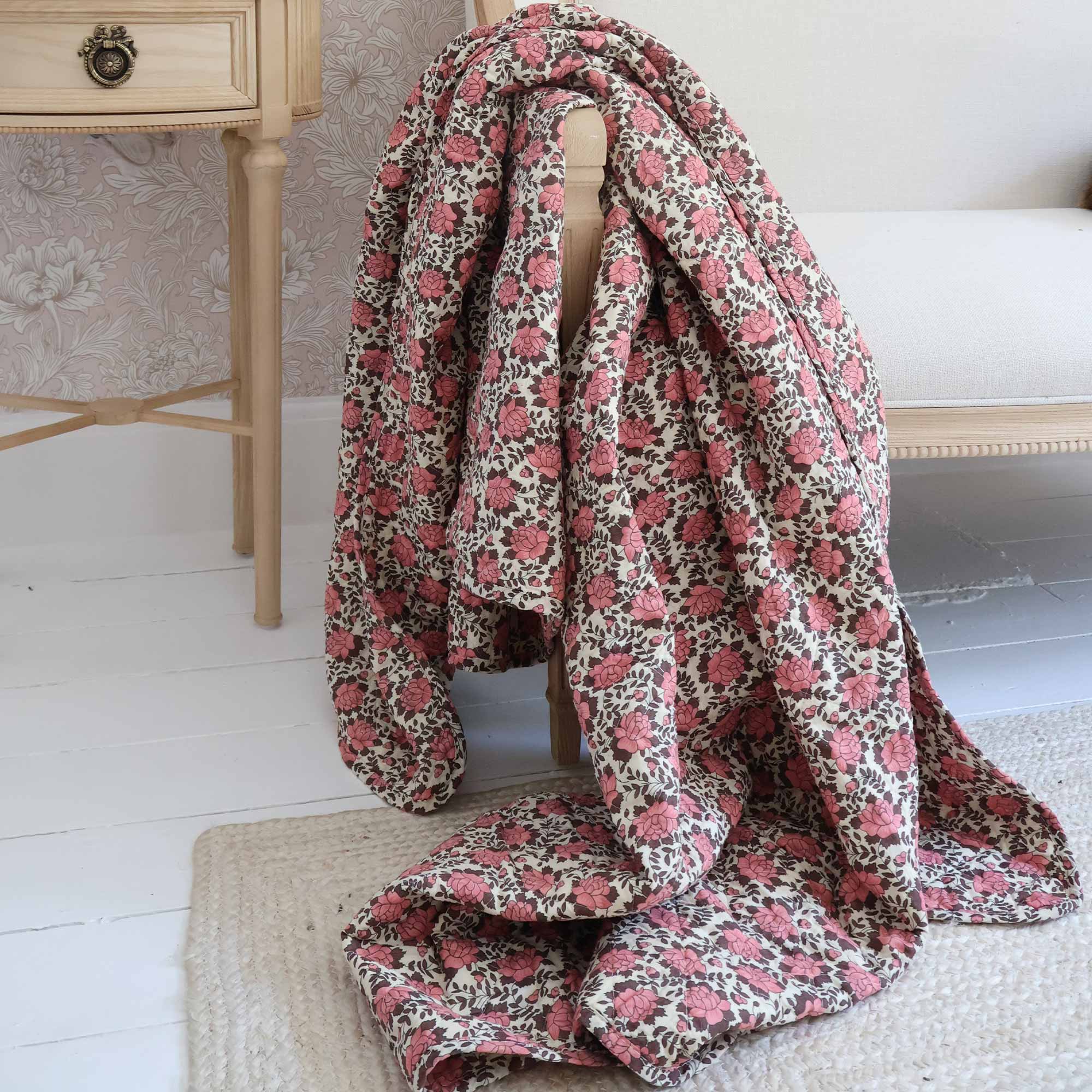 Quilt natural coloured