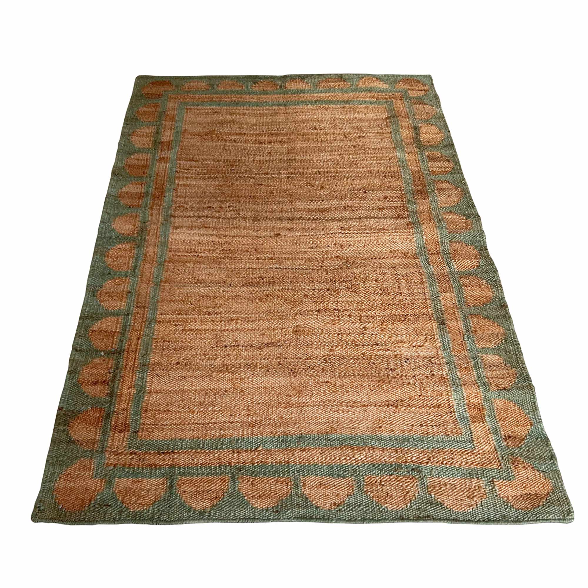 Rug with Green Scallop Edge Detail