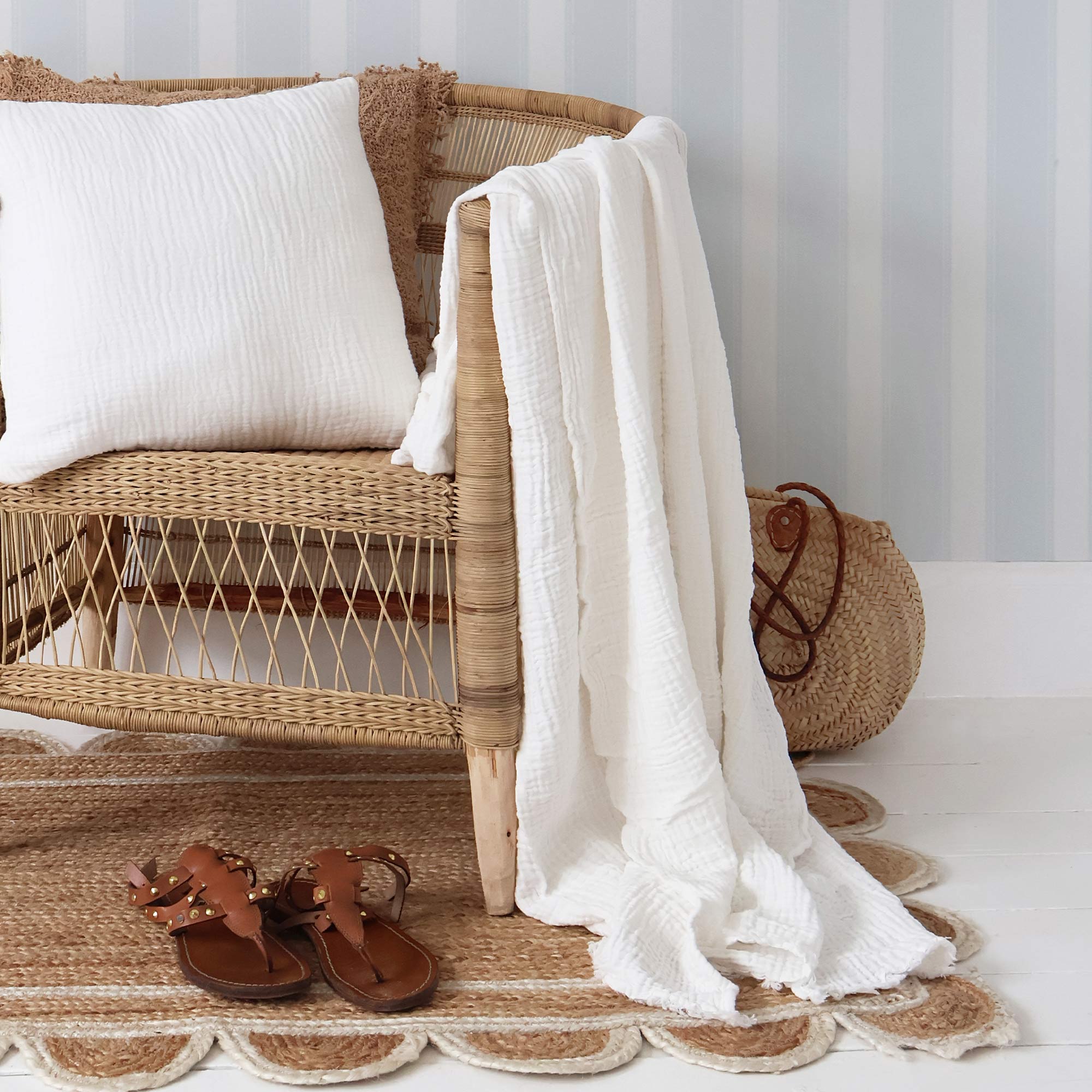 Apricity White Crinkle Throw