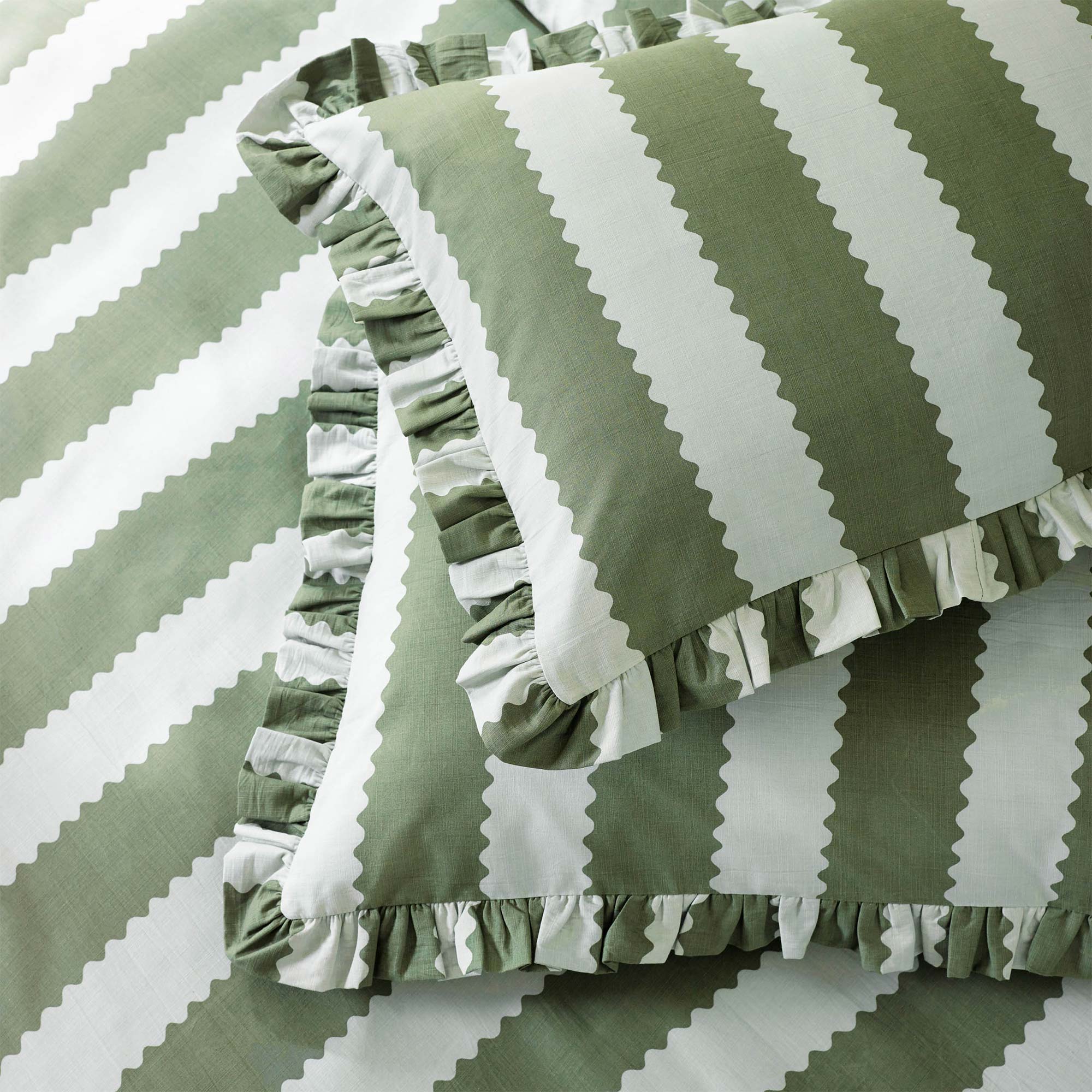 Birdie Stripe Bed Linen in Matcha & Mint