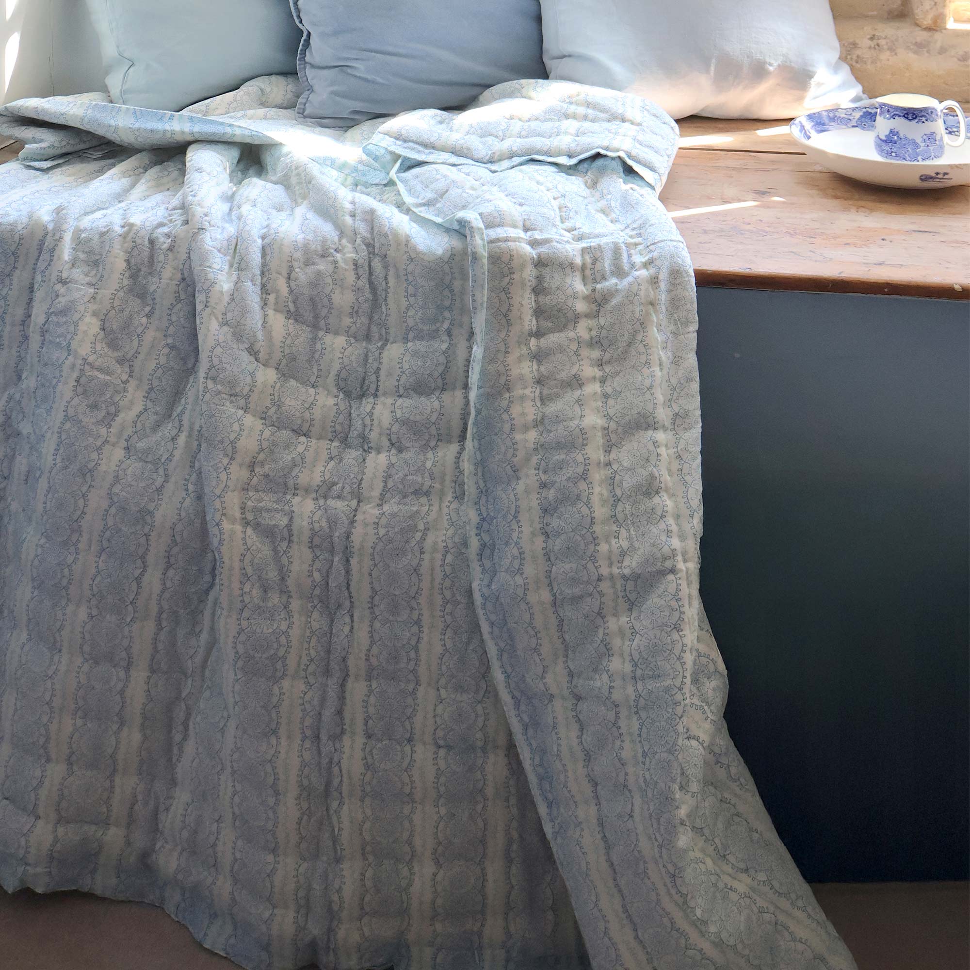 Printed Lace Bedspread