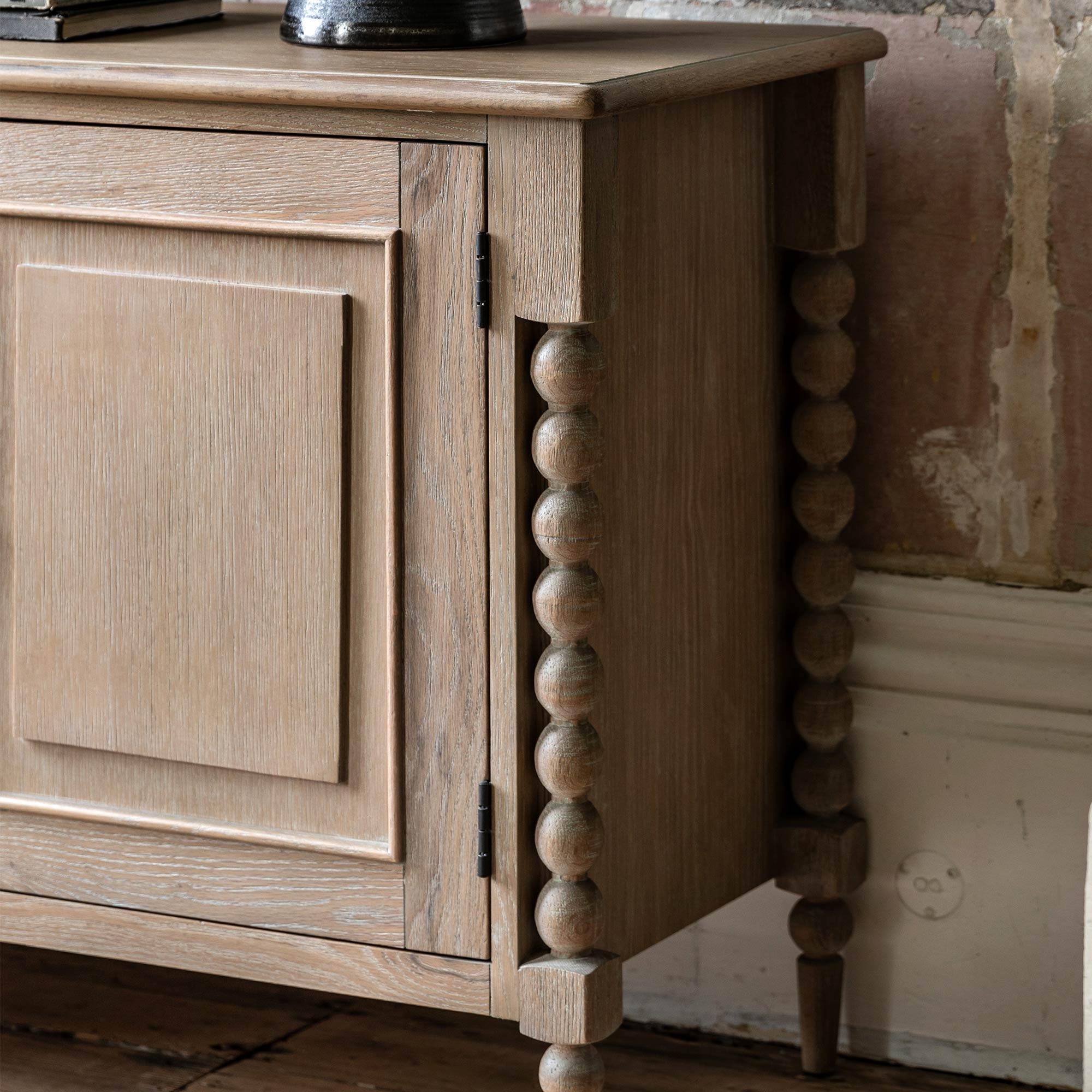 Bobbin 5-Compartment Sideboard