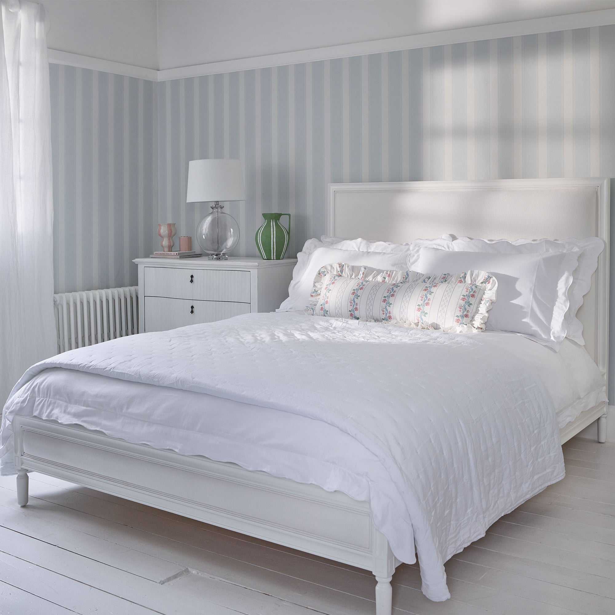Boudoir Blanc White Cotton Bed