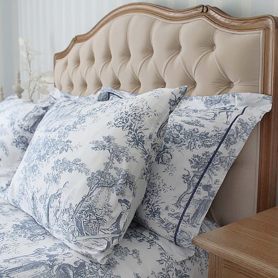 Bed Linen with a Classic French Toile Design in Blue and White Bed Linen with a Classic French Toile Design in Blue and White