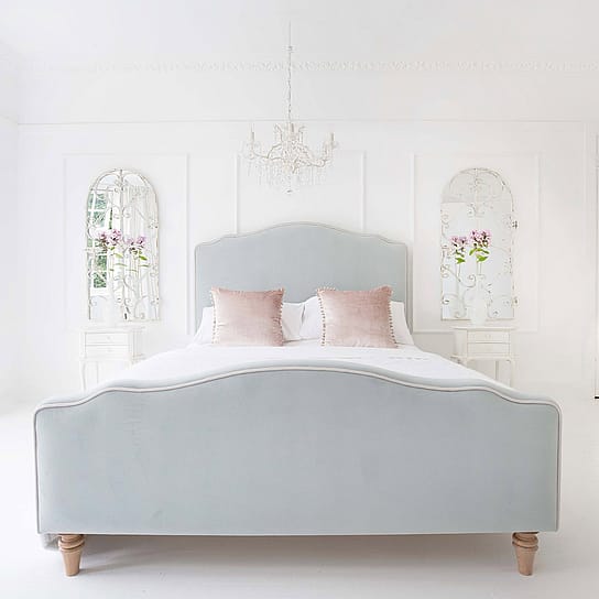 Blue Velvet Bed with Ivory Piping Blue Velvet Bed with Ivory Piping