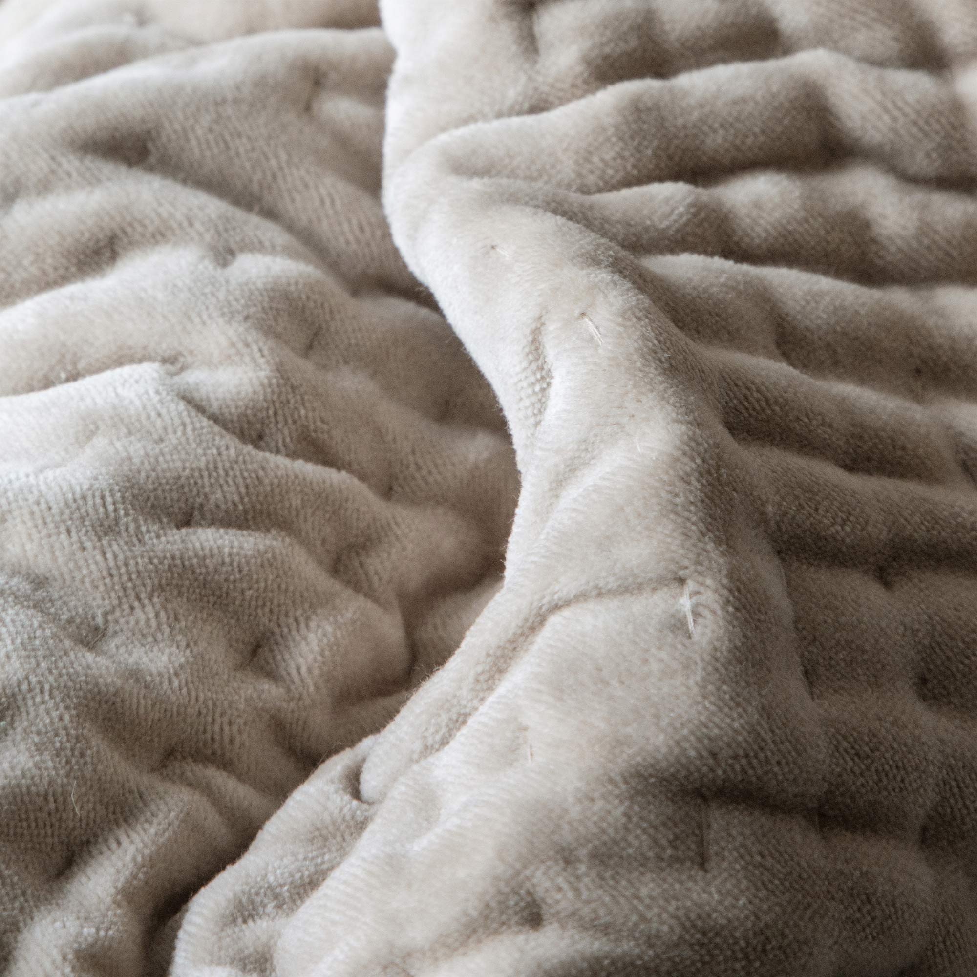 Deep Dreams Velvet Throw in Pearl Velvet Quilted Bedspread with