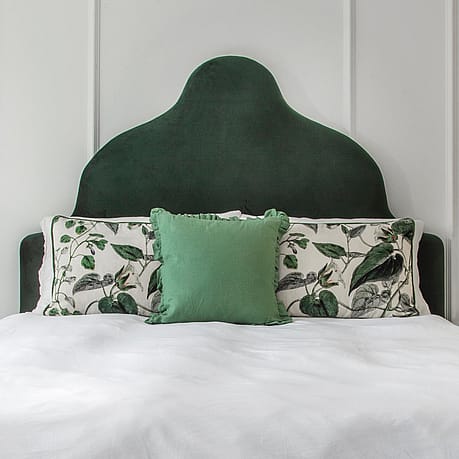 Hunter Green Velvet Upholstered Bed Hunter Green Velvet Upholstered Bed