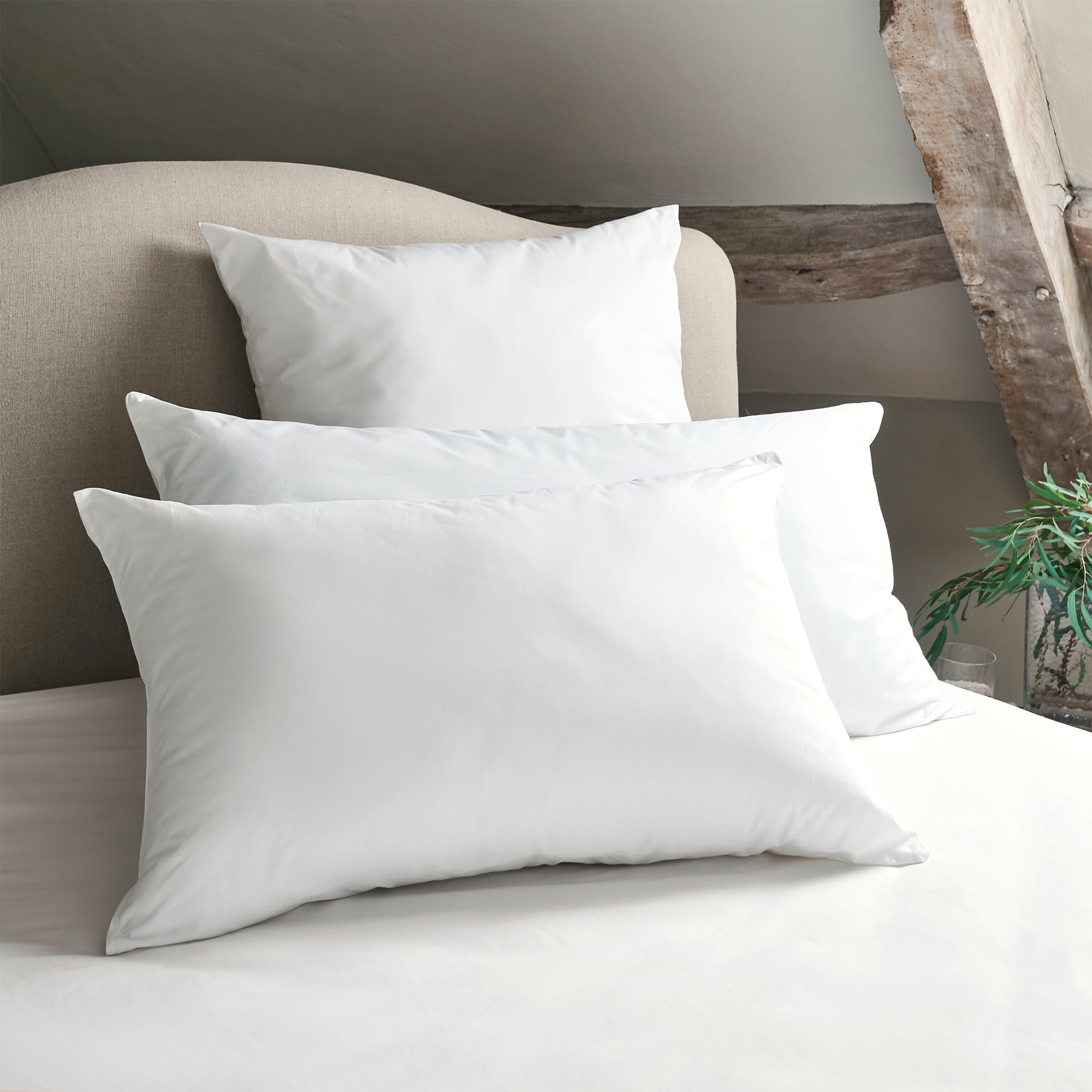 Down Feel Luxury Microfibre Pillow