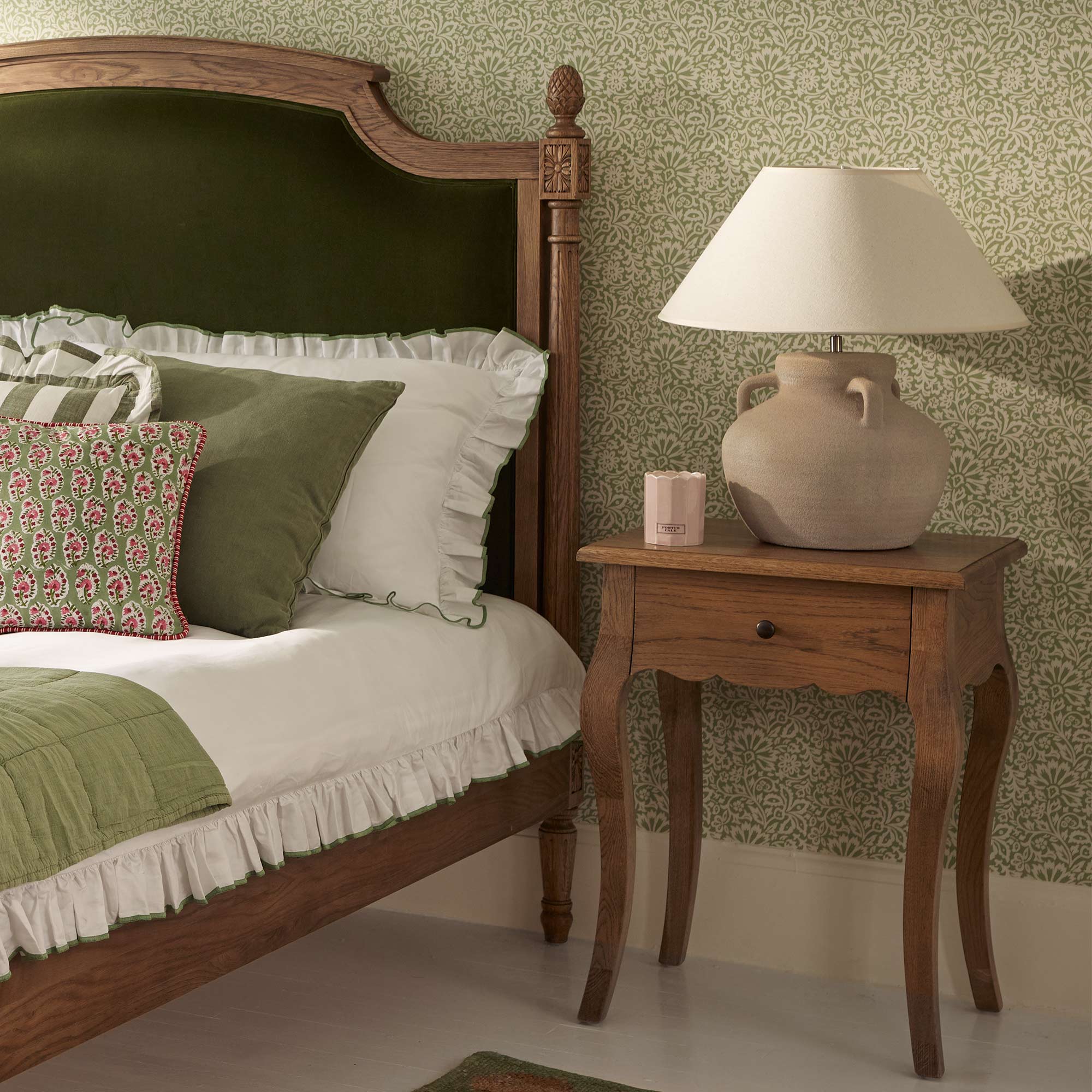 Love Story Single Drawer Bedside Table