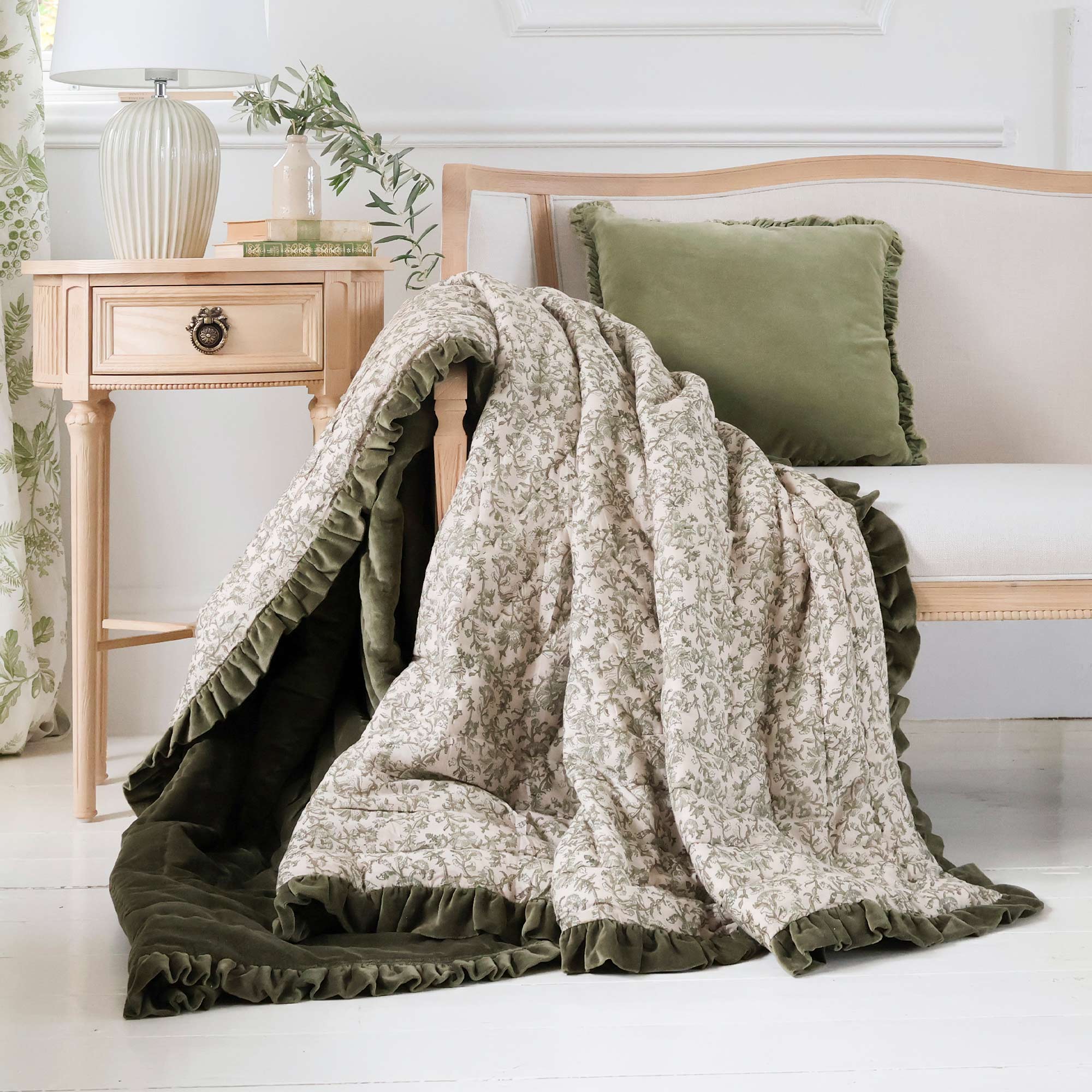 Velvet Ruffle Handblock Print Bedspread With Reversible Floral Pattern