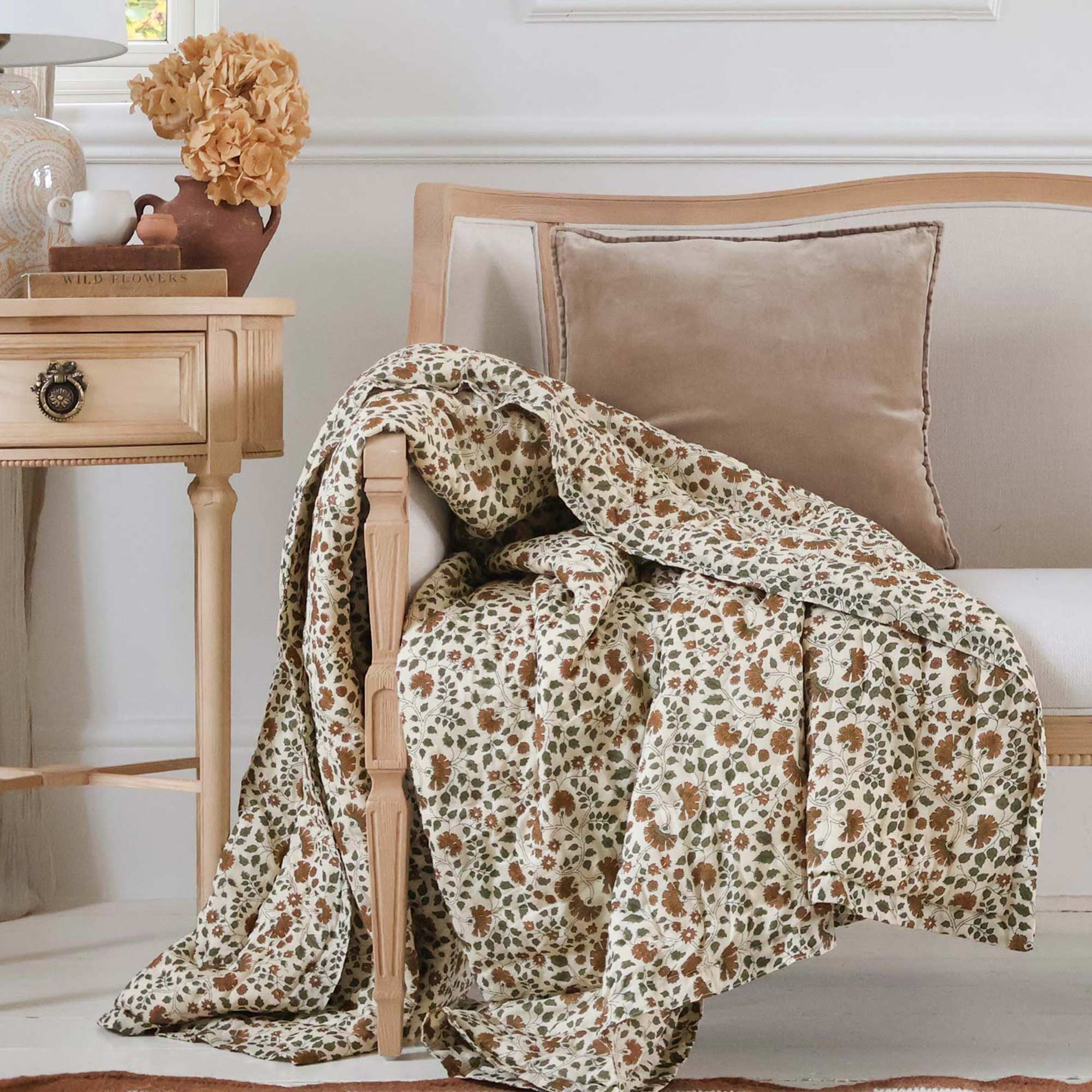 Country House Quilted Bedspread