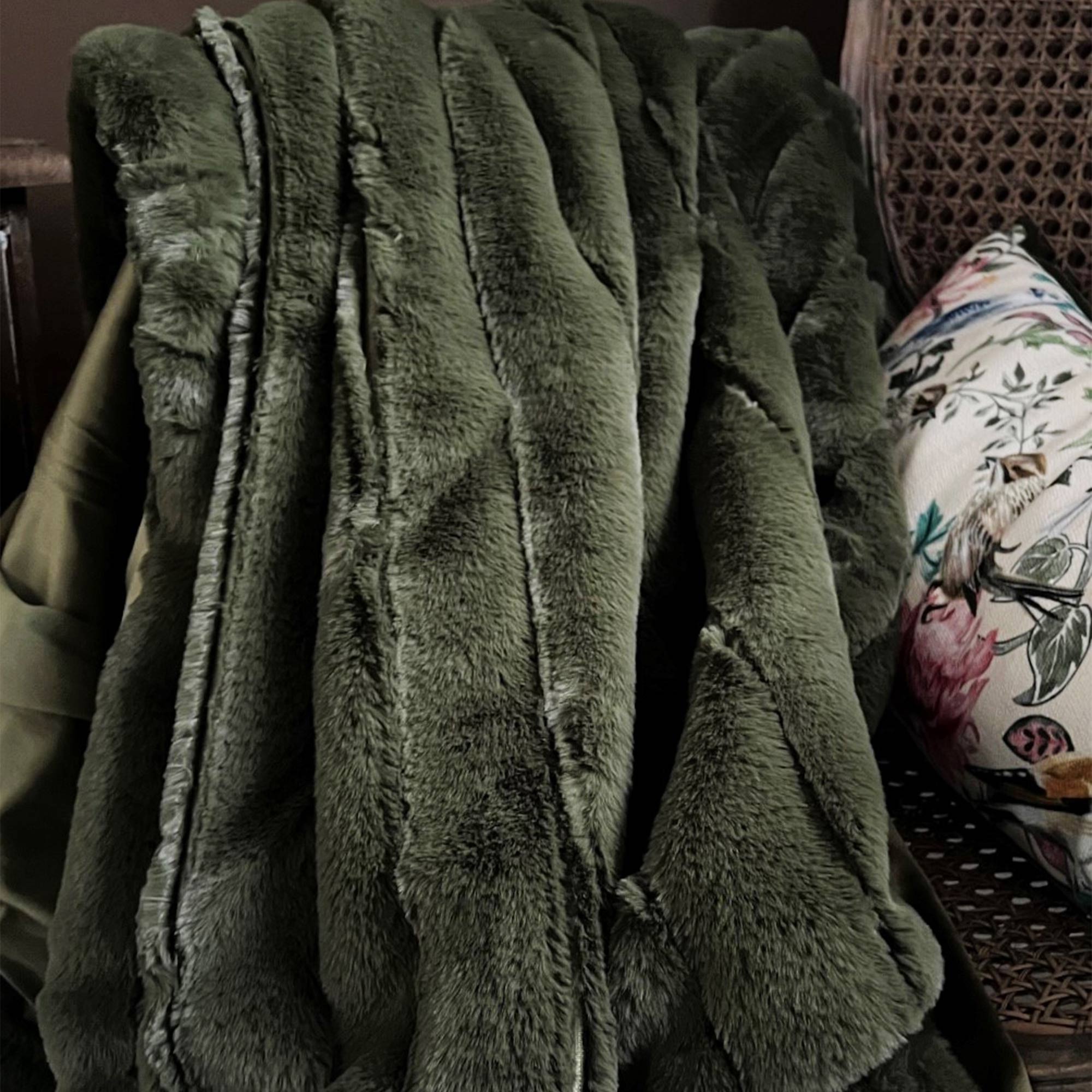 Norwegian Spruce Faux Fur Throw