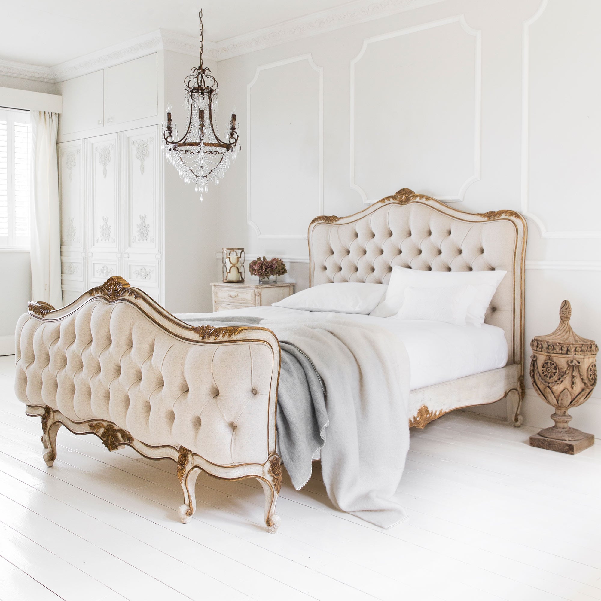 Palais Royal Avenue Linen Upholstered Bed