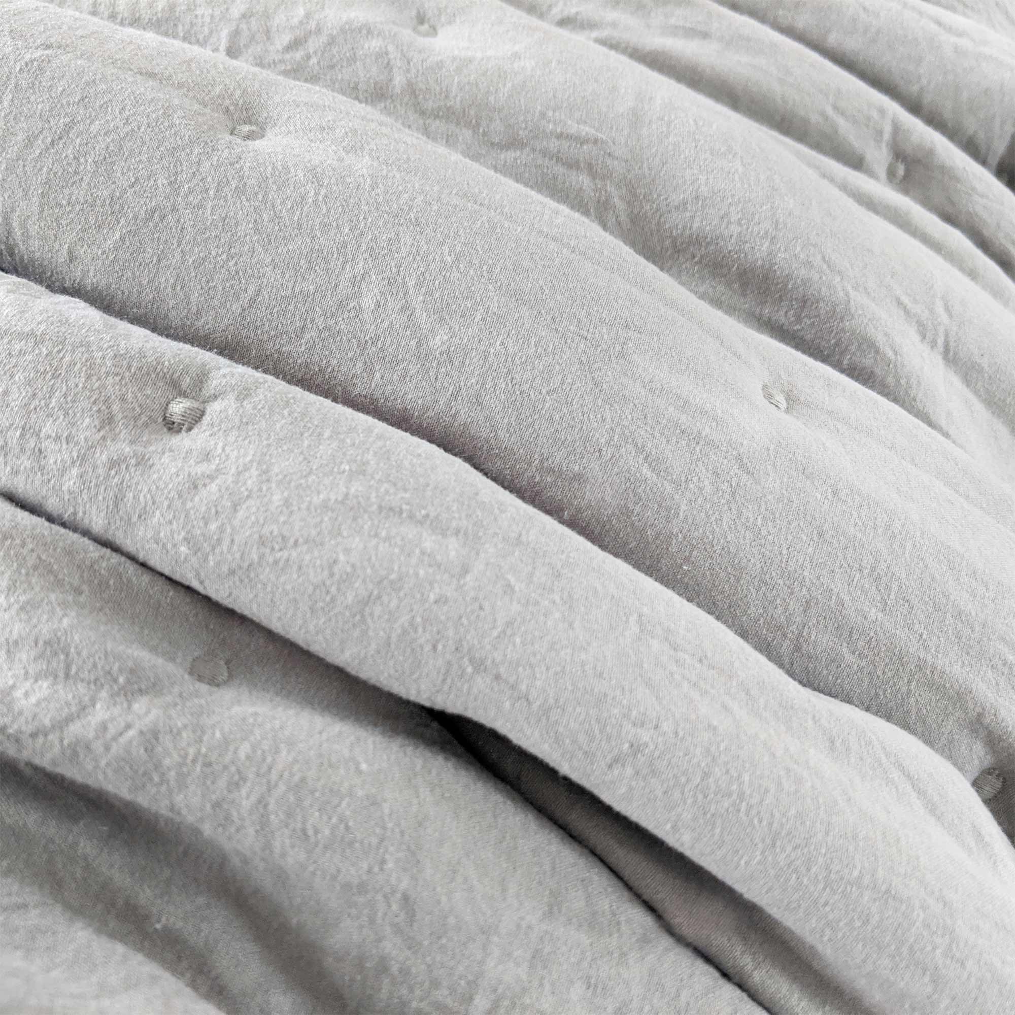 Peachskin Quilted Bedspread in French Grey