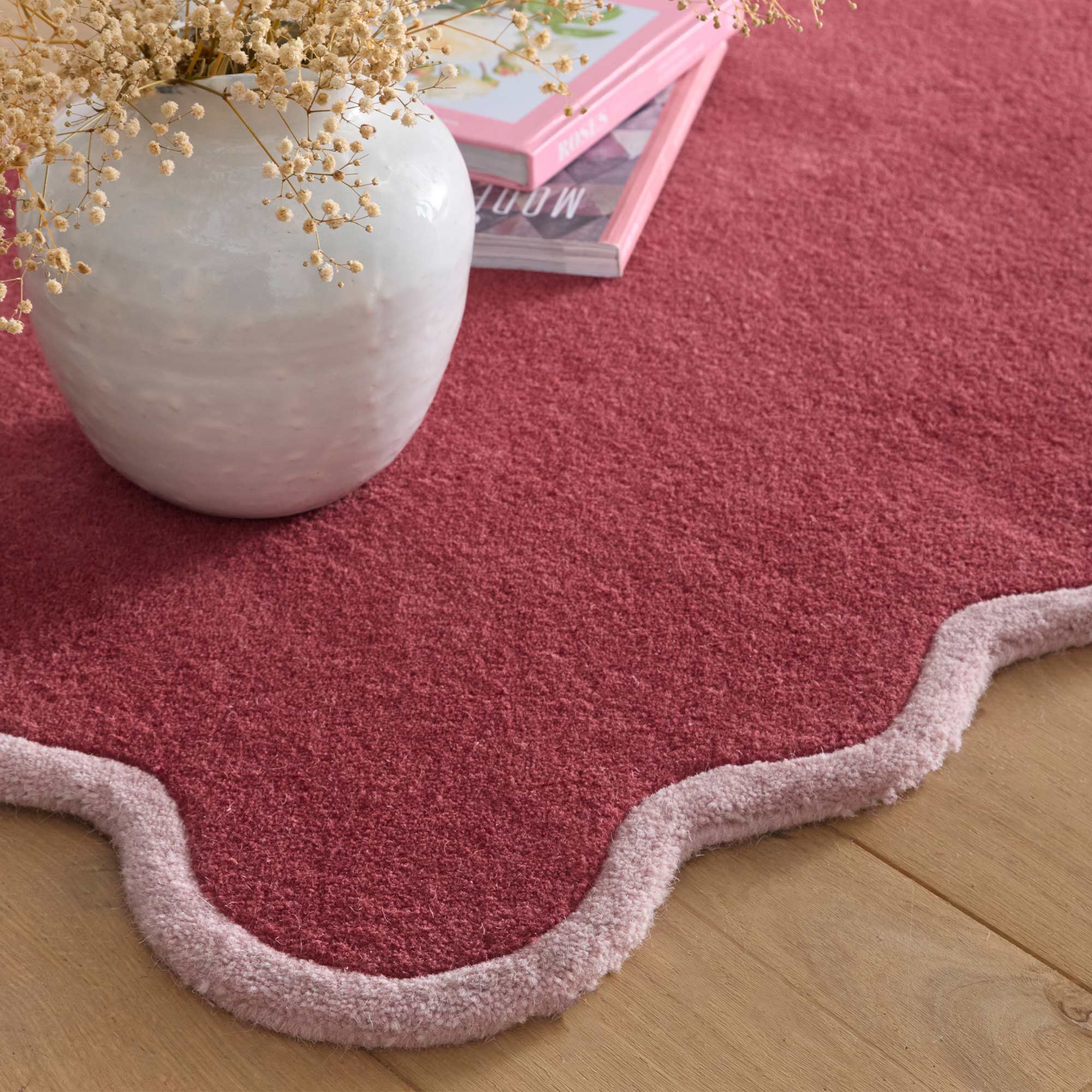 100% Wool Scalloped Red Runner with Pink Edge 