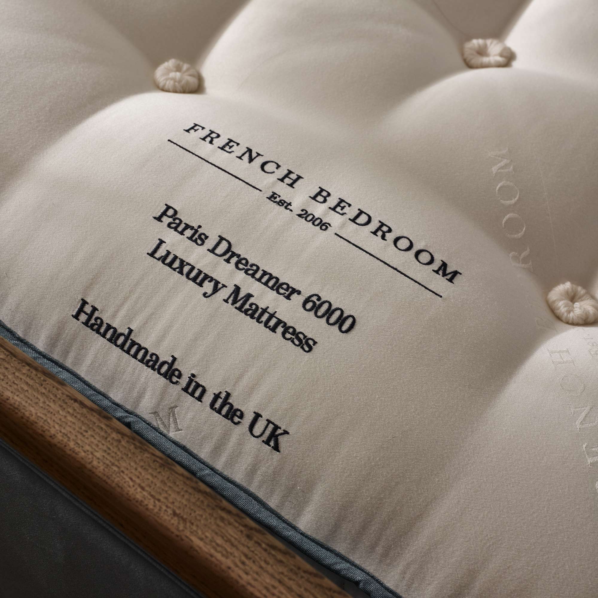 Embroidered Detail to Paris Dreamer 6000 Luxury Mattress
