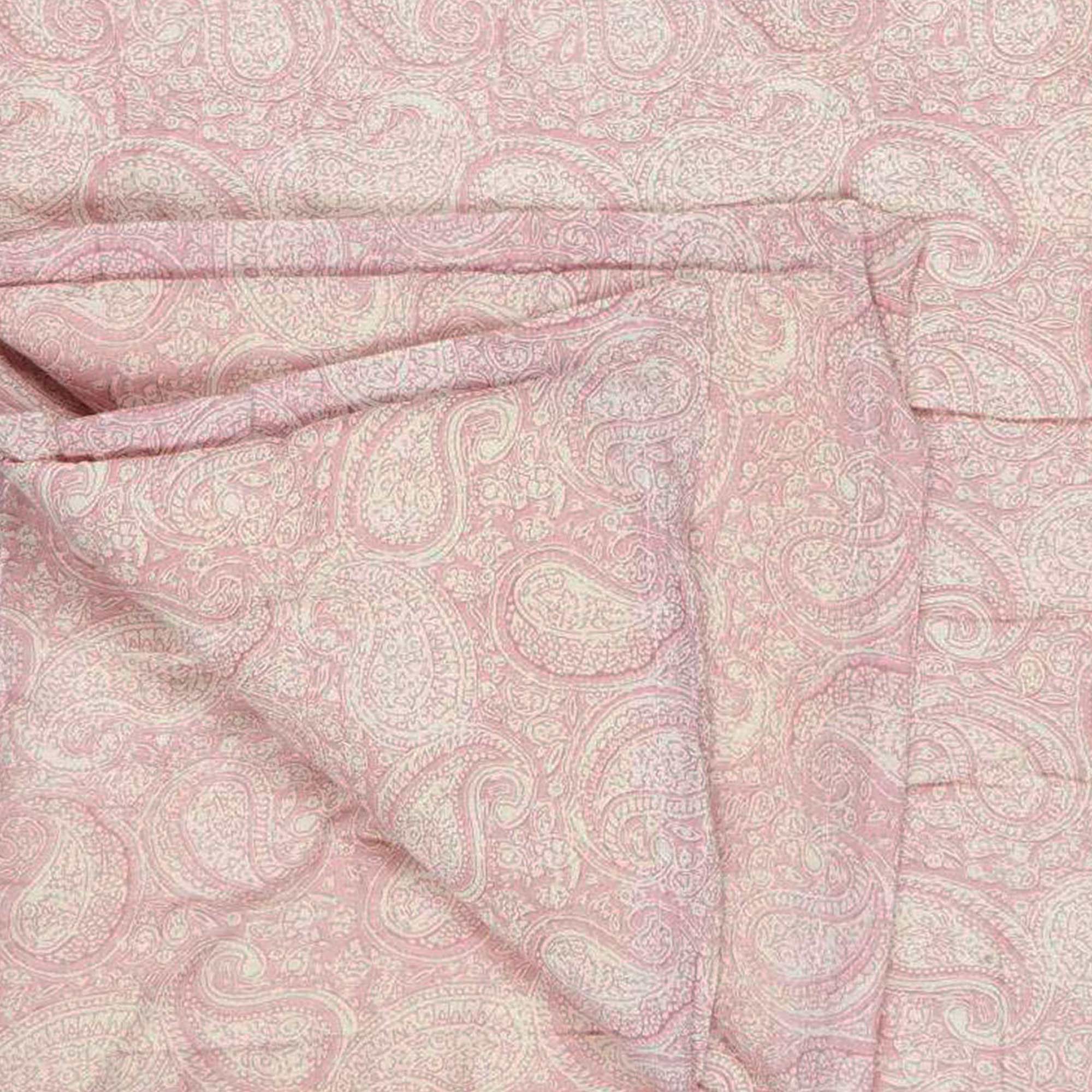 The Rosalie Paisley Quilt