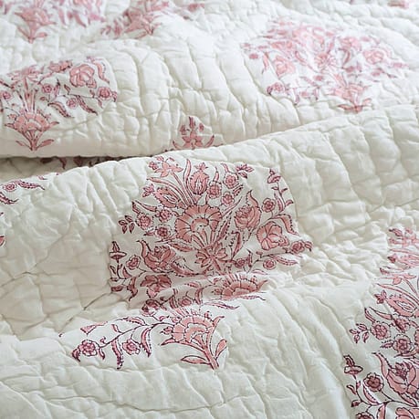 Indian Bed Quilt in Pink, Berry and White Indian Bed Quilt in Pink, Berry and White