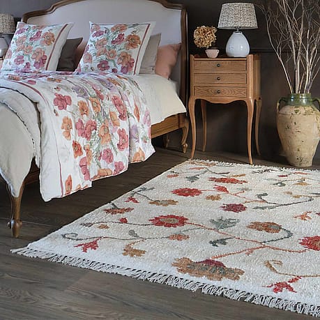 Ruddy Scarlet Woven Rug Ruddy Scarlet Woven Rug