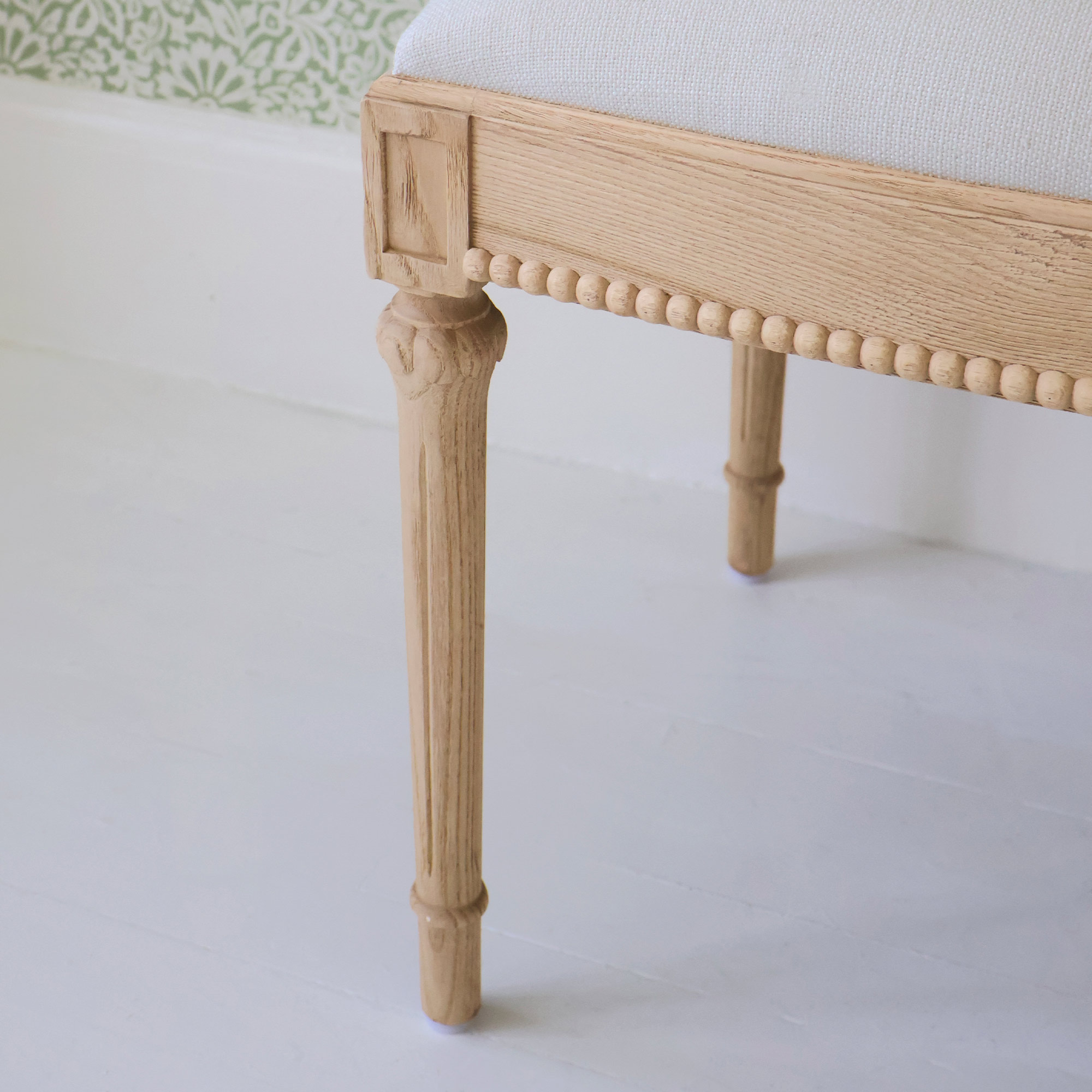 Dimple glass dresser-stool ITEM No.CPTC901ユーズド Dimple glass dresser-stool ITEM No.CPTC901ユーズド