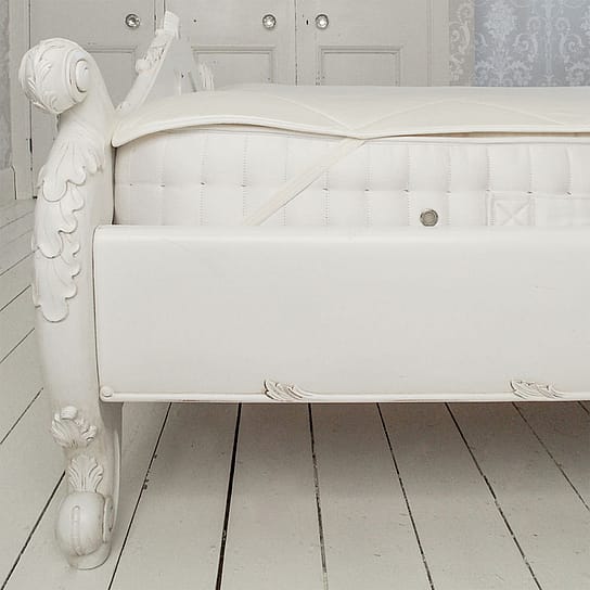 white mattress protector white mattress protector