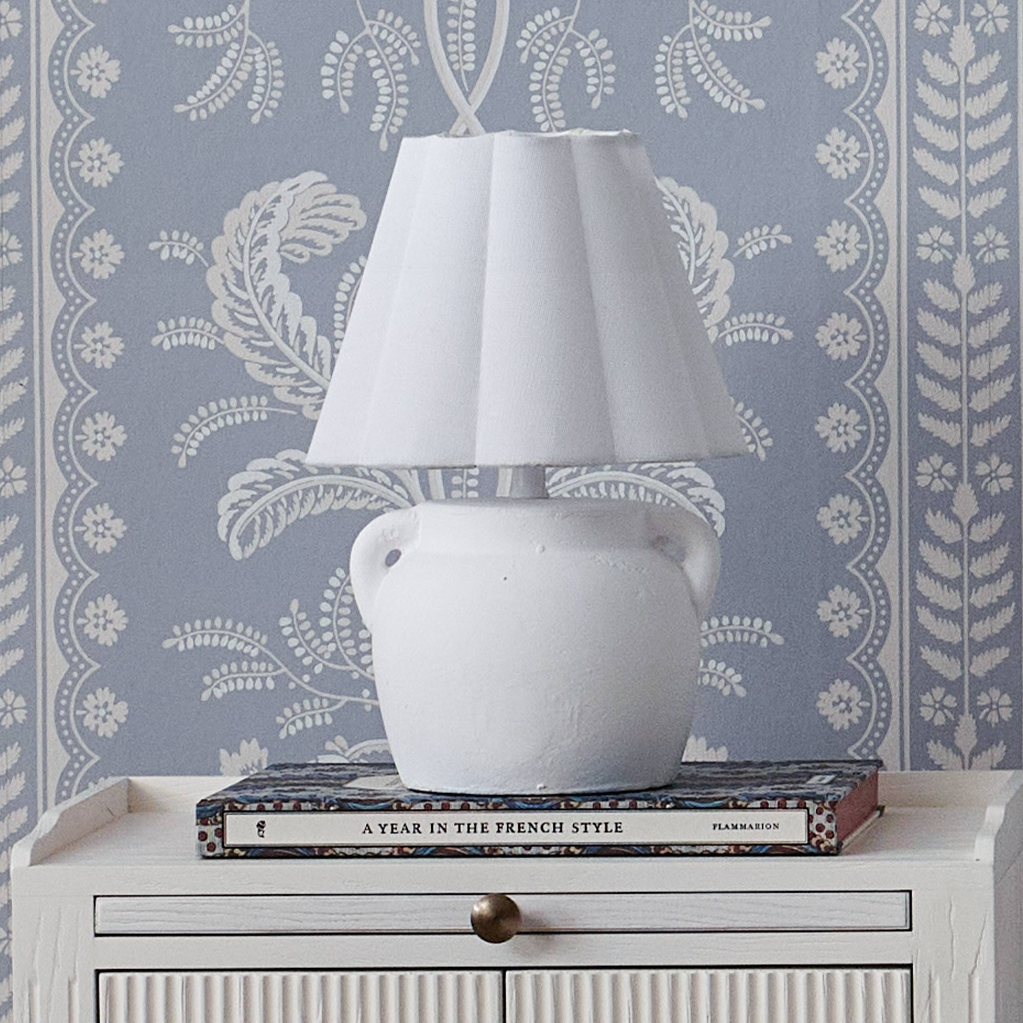 Elegant French Table lamp 